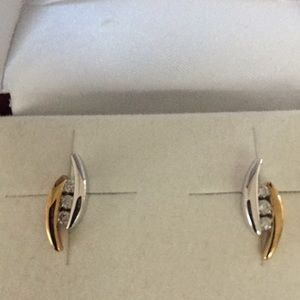 Helzberg Diamond Earrings